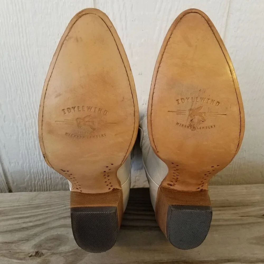 Idyllwind Wheels Womens Bone Leather Cowboy Western Booties 8 B BIWFA24L20